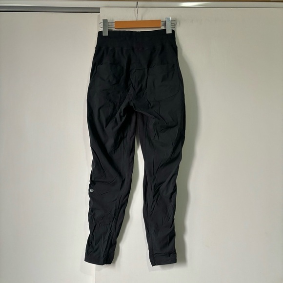 Lululemon Street To Studio Pant in Black - Picture 6 of 8